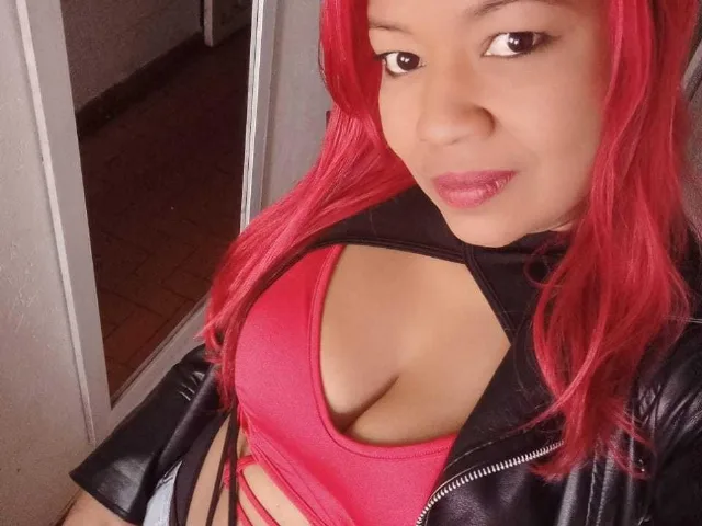 Camgirl EbanoNarcisa en live webcam amateur