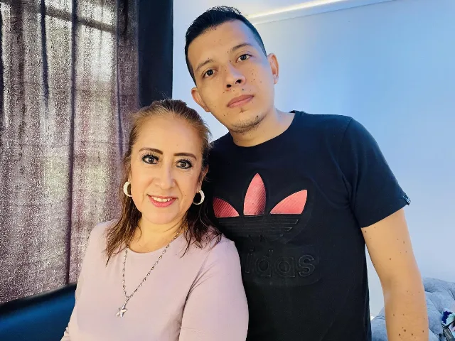 Camgirl ElsaBrian en live webcam amateur