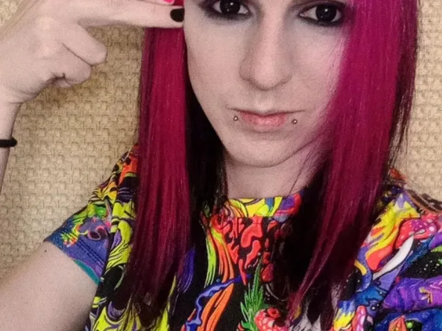 Camgirl SelfishNess en live webcam amateur