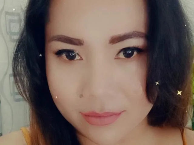 Camgirl SarahAmber en live webcam amateur