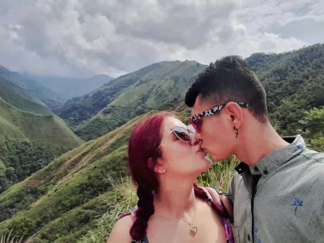 Camgirl LoveAndPorn69 en live webcam amateur