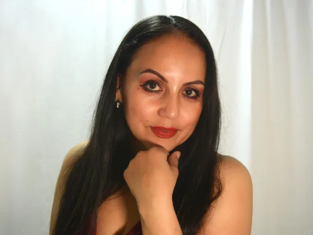 Camgirl HannaMoore en live webcam amateur