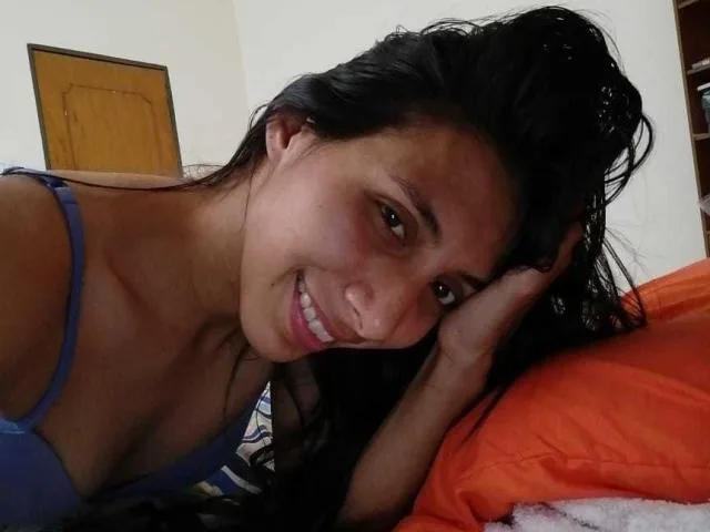 Camgirl HadeLovely en live webcam amateur sur Mustvideos