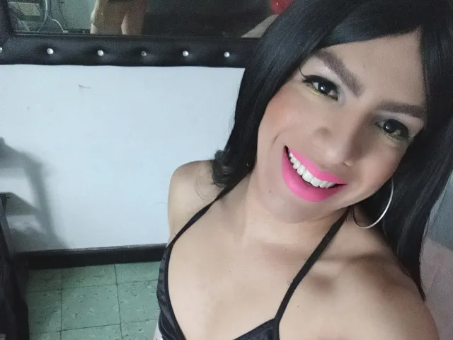 Camgirl SharidMistress en live webcam amateur