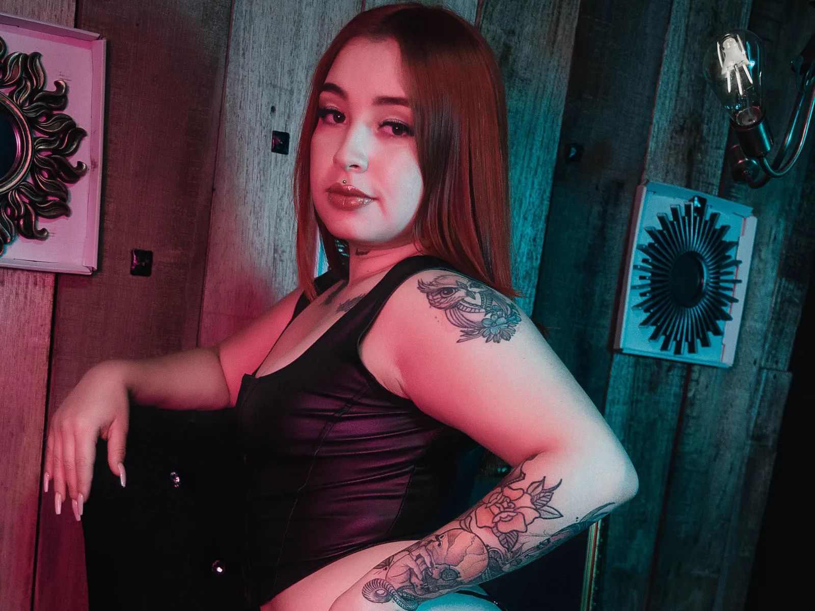 Camgirl GreicyThompson en live webcam amateur sur Mustvideos
