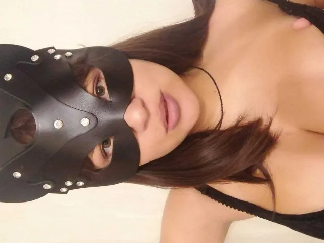 Camgirl KeytNik en live webcam amateur
