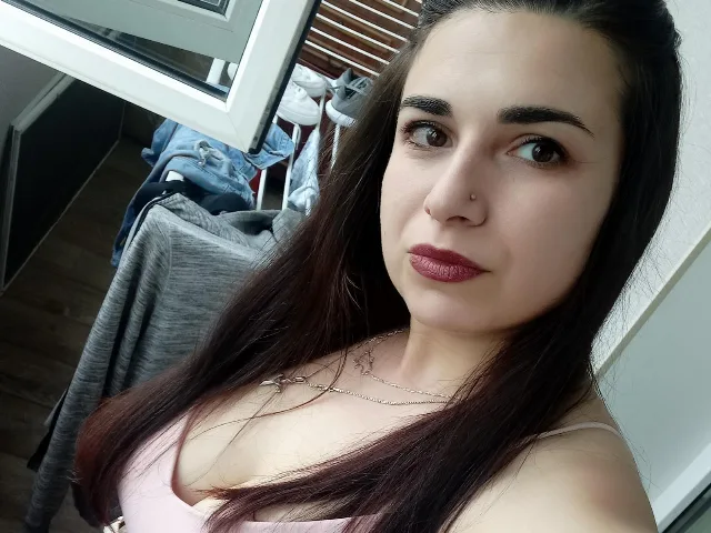 Camgirl SofiaVr69 en live webcam amateur