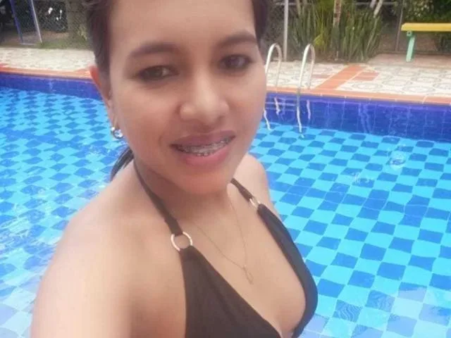 Camgirl Sariith en live webcam amateur