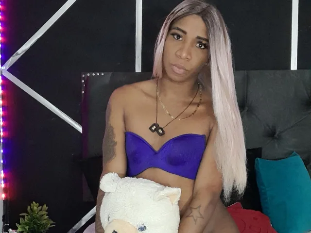 Camgirl SexLoverHot en live webcam amateur