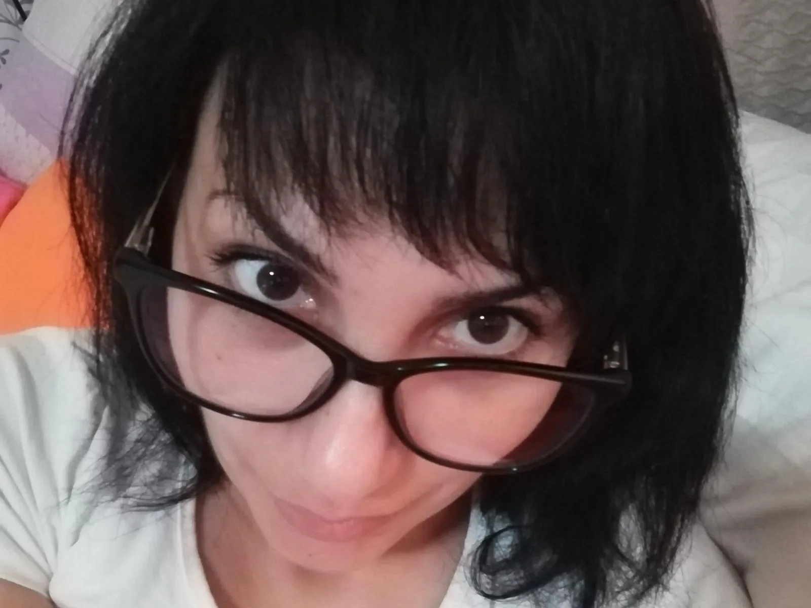 Camgirl Emilixa en live webcam amateur sur Mustvideos