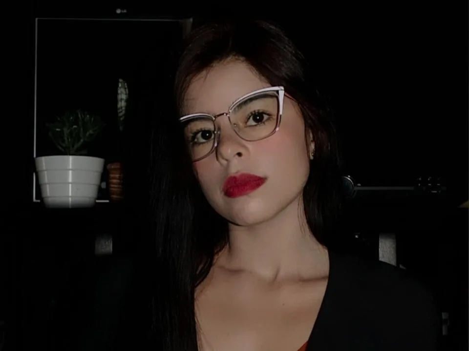 Camgirl GemmaTayler en live webcam amateur sur Mustvideos