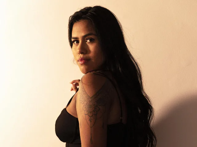Camgirl JulietaHills en live webcam amateur