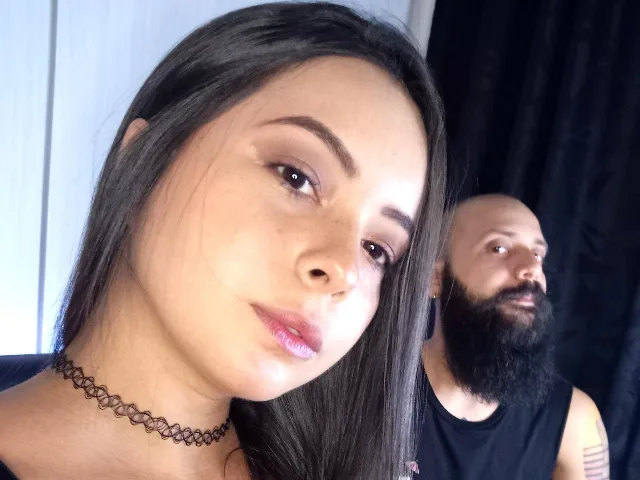 Camgirl CoupleKesler en live webcam amateur