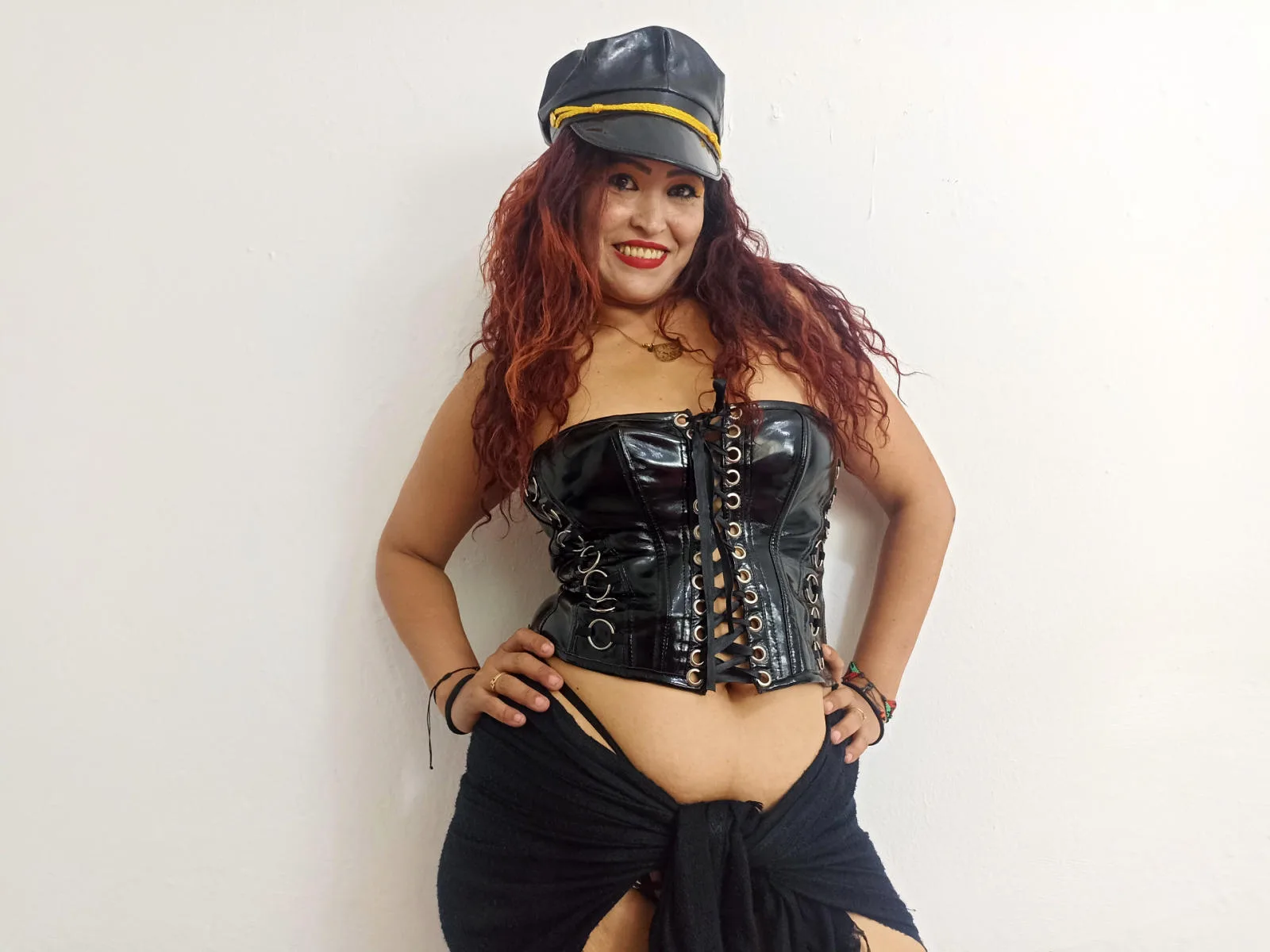 Camgirl ShenoahBrown en live webcam amateur
