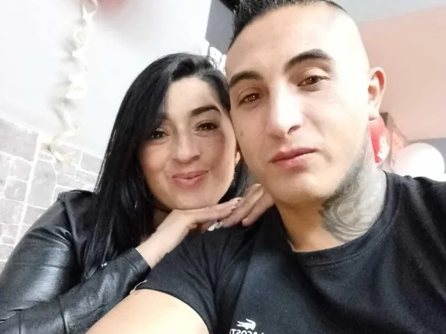 Camgirl KarenAndSamson en live webcam amateur