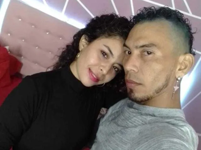 Camgirl JadeAndSebas en live webcam amateur