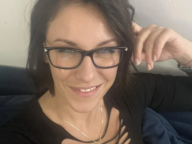 Camgirl VickySugar en live webcam amateur