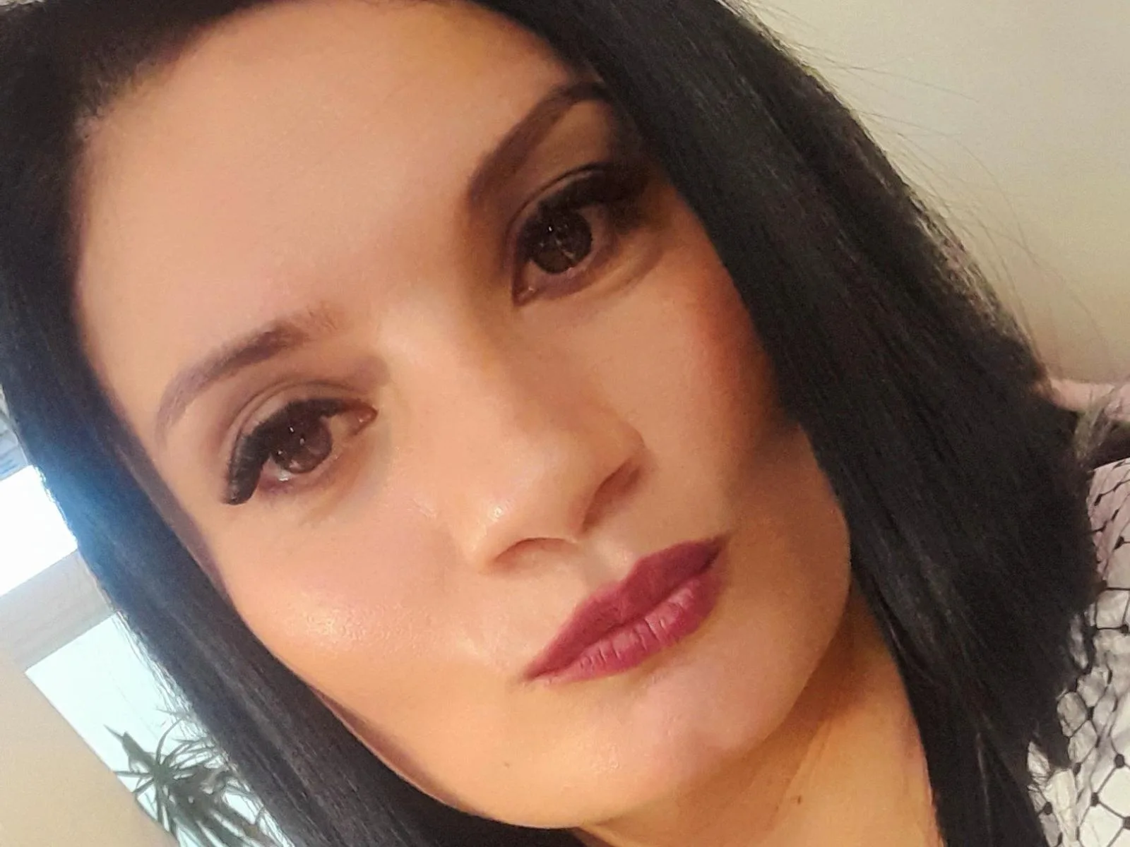Camgirl EmmaTi en live webcam amateur