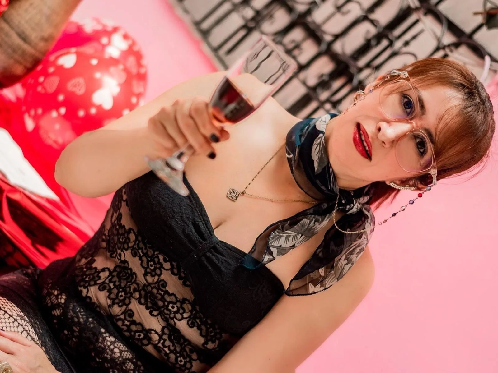 Camgirl ViktoriaBrown en live webcam amateur