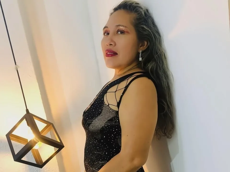 Camgirl AnnieJhonson en live webcam amateur sur Mustvideos