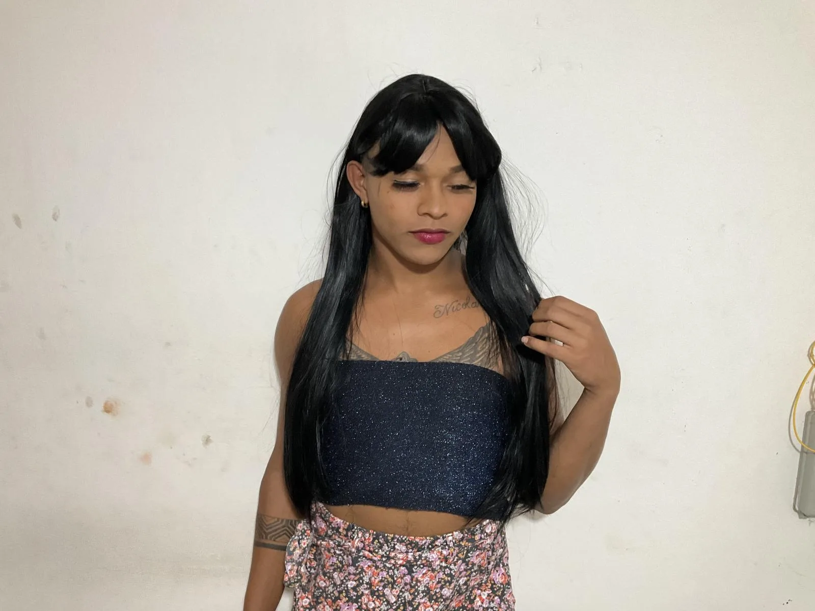 Camgirl SelmaTay en live webcam amateur sur Mustvideos