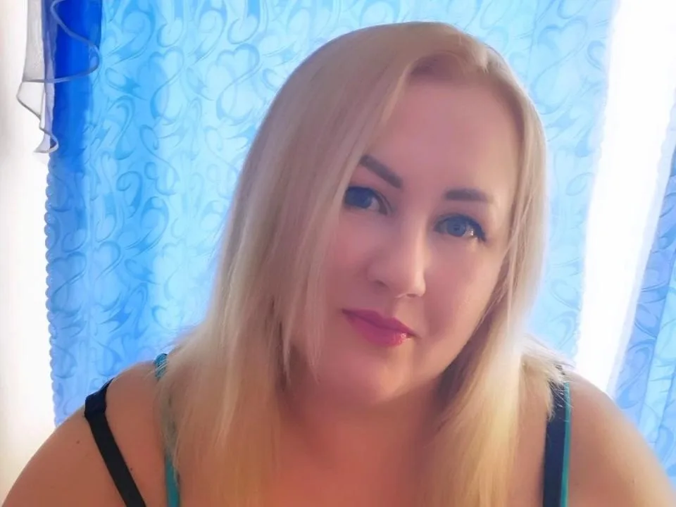 Camgirl CuteMila en live webcam amateur sur Mustvideos