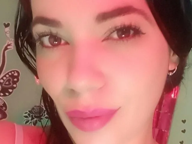 Camgirl YolittS en live webcam amateur