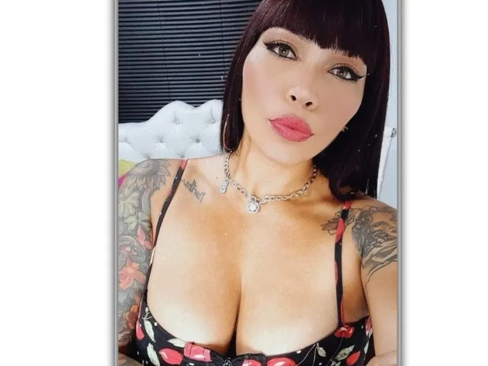 Camgirl IrisGoddess en live webcam amateur