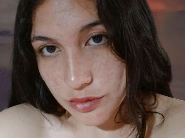 Camgirl MargaritaDudole en live webcam amateur