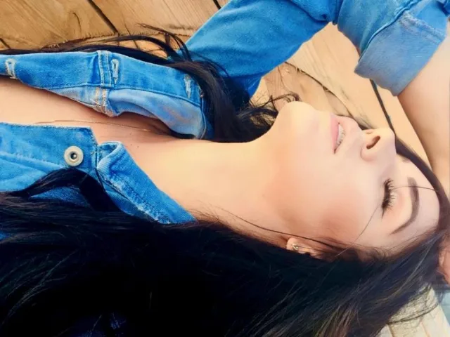 Camgirl JulianaFord en live webcam amateur