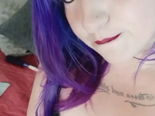 Camgirl Nicoleks en live webcam amateur