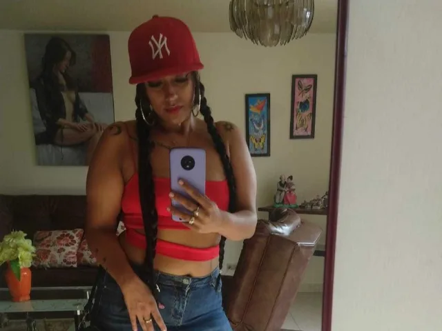 Camgirl ElectraStar en live webcam amateur