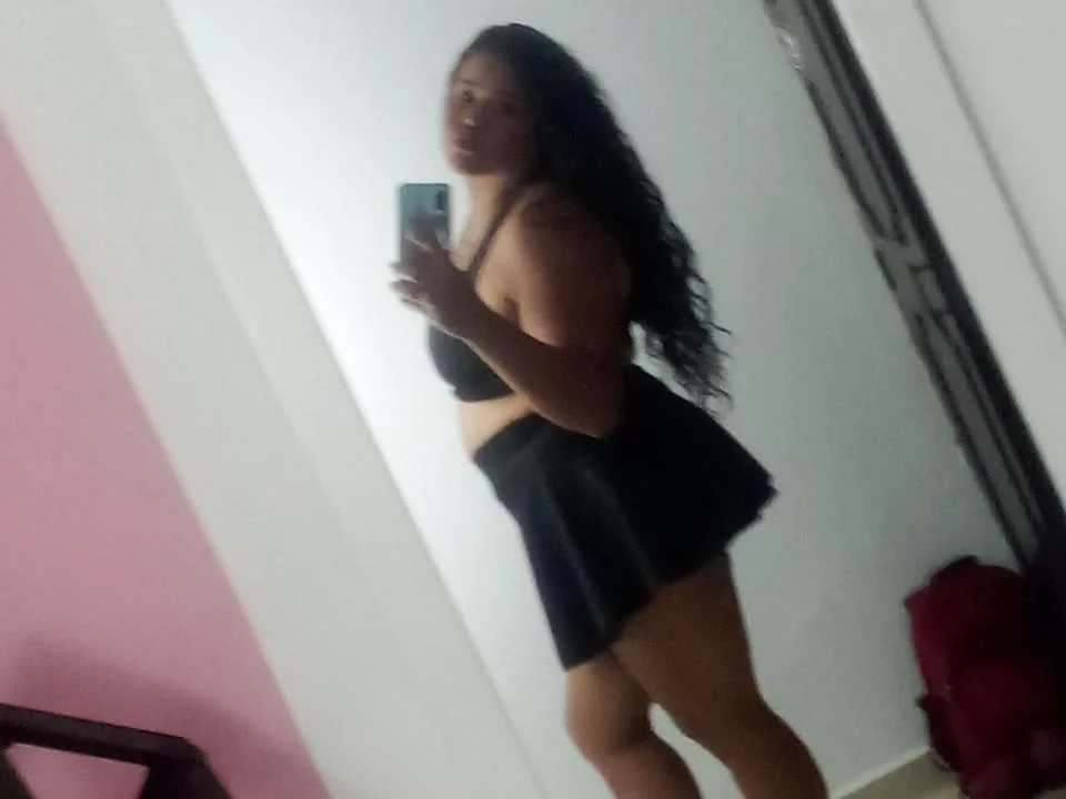 Camgirl StefanyEvians en live webcam amateur sur Mustvideos
