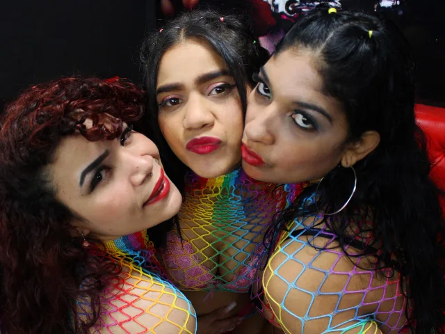 Camgirl GoldenClub en live webcam amateur