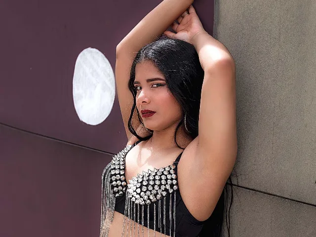 Camgirl CarolinePreciado en live webcam amateur