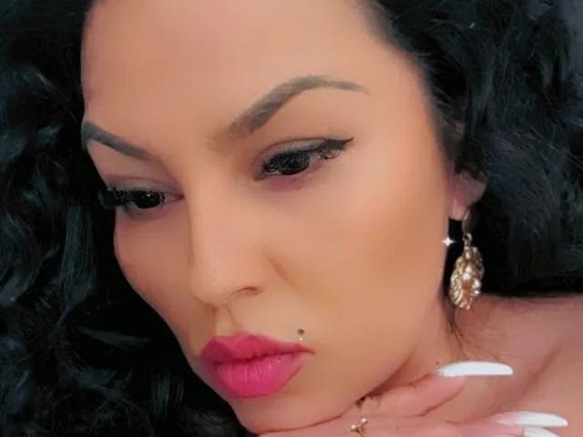 Camgirl PrincessLana en live webcam amateur