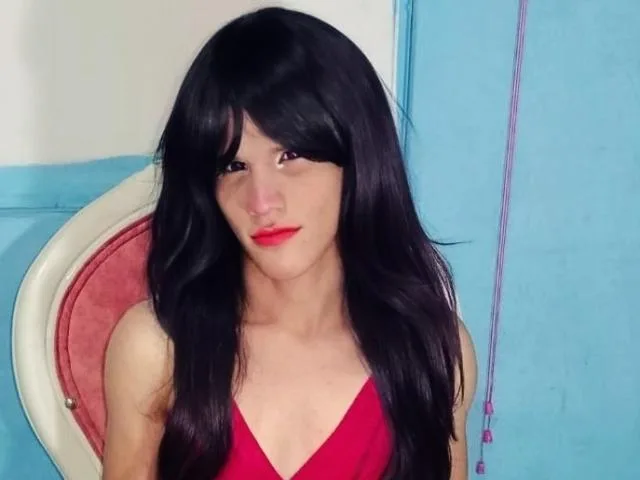 Camgirl MarisolPrinces en live webcam amateur