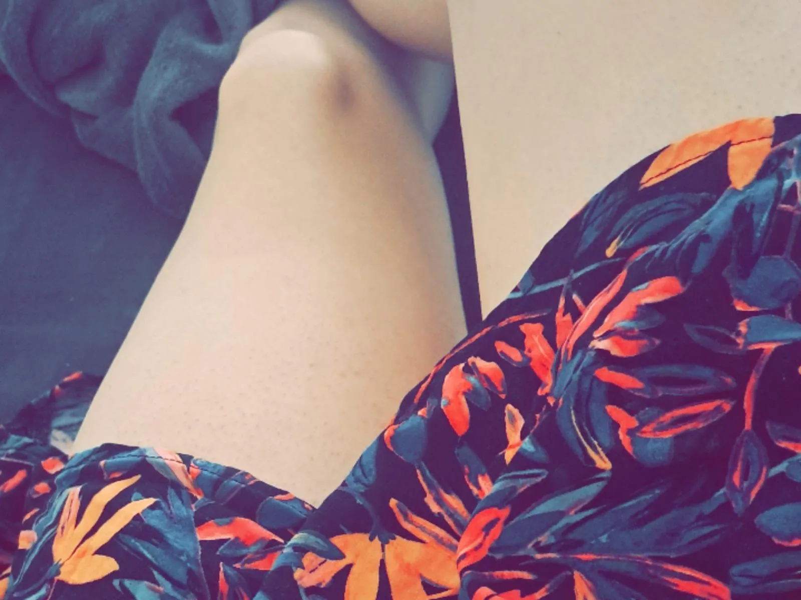 Camgirl NoemieLovesAnal en live webcam amateur sur Mustvideos