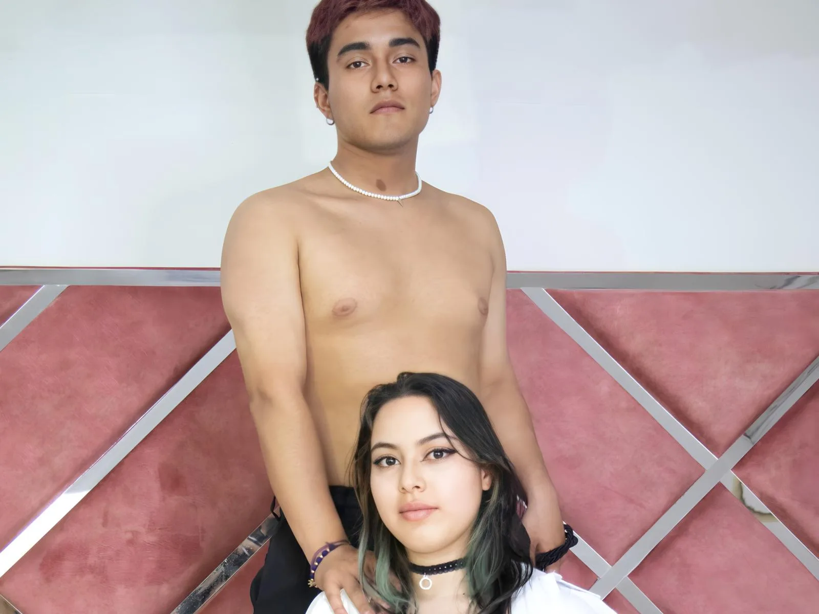 Camgirl LilithXJonas en live webcam amateur sur Mustvideos