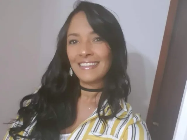 Camgirl BrendaRabbit en live webcam amateur