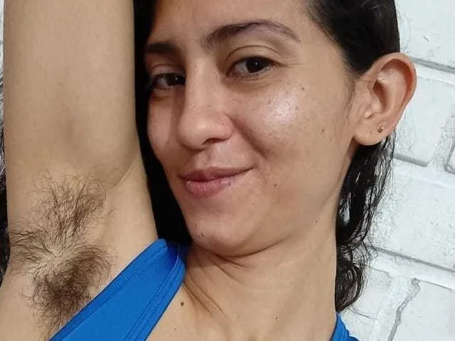 Camgirl ValeriaSwang en live webcam amateur