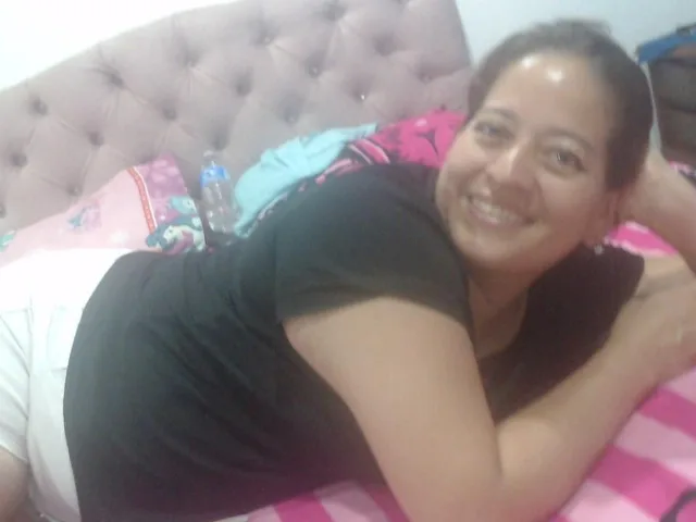 Camgirl Kristal69milf en live webcam amateur