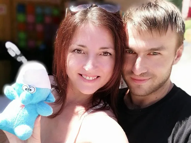 Camgirl Loveepara en live webcam amateur