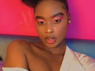 Camgirl NaomiLoveHot en live webcam amateur
