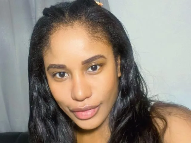 Camgirl KennaRosse en live webcam amateur
