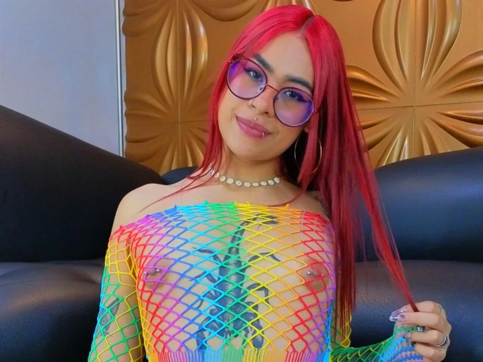 Camgirl JazeVans en live webcam amateur sur Mustvideos