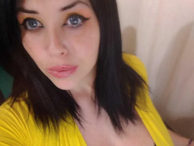 Camgirl CaroSweet en live webcam amateur