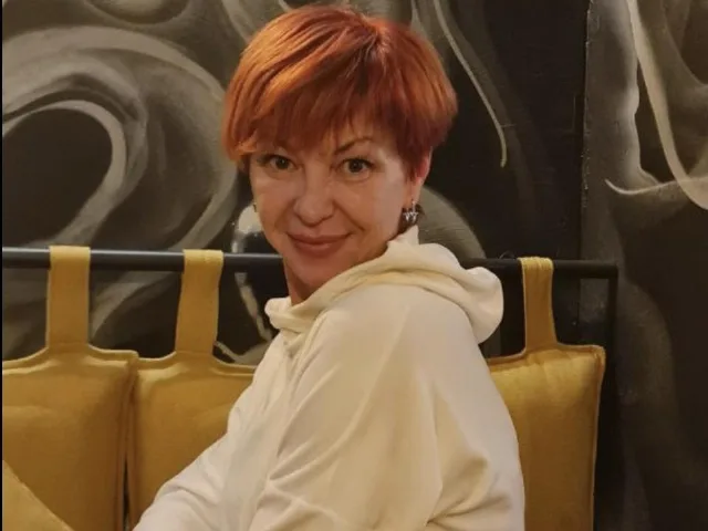 Camgirl Magnesia en live webcam amateur