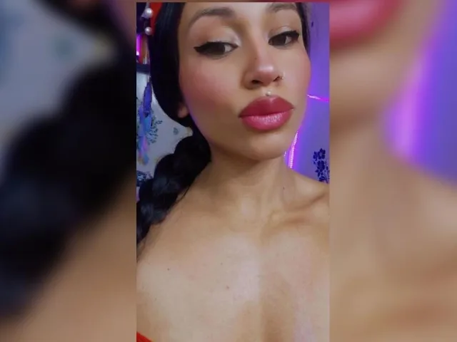 Camgirl RenataPickUp en live webcam amateur