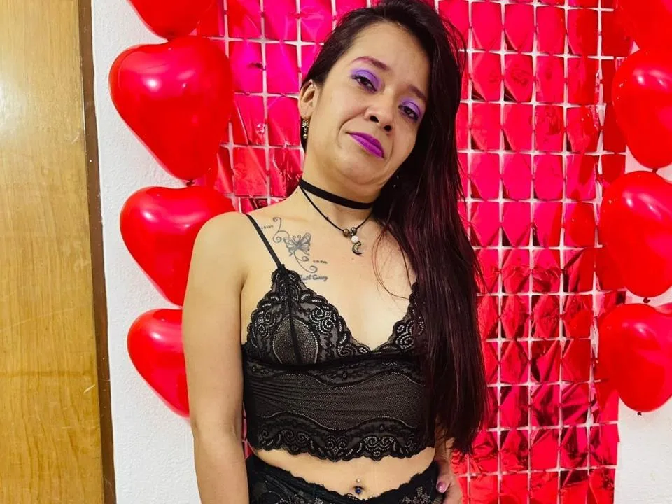 Camgirl KeilaSmith en live webcam amateur